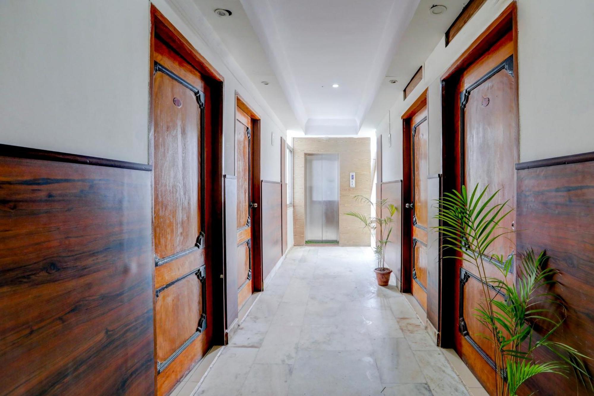 Hotel O Rajdhani Group Of Hotels Mysore Buitenkant foto