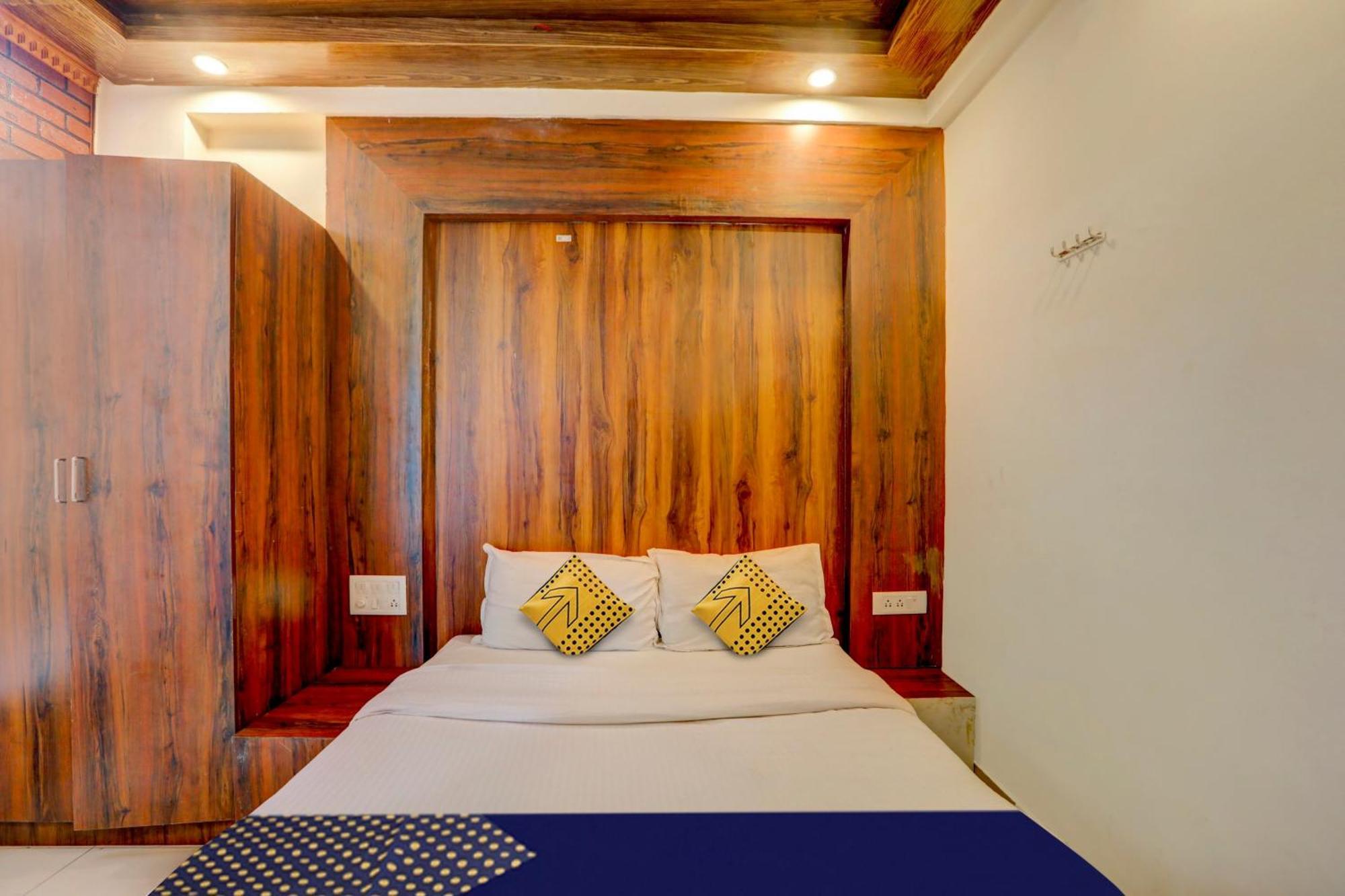 Hotel O Rajdhani Group Of Hotels Mysore Buitenkant foto